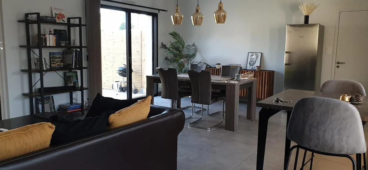 Holiday home Adequate Maison Moderne Calme Dinard France