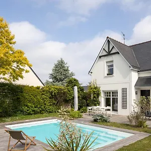 La Des Rochettes - Charmante Maison Avec Piscine Et Jardin Hébergement de vacances